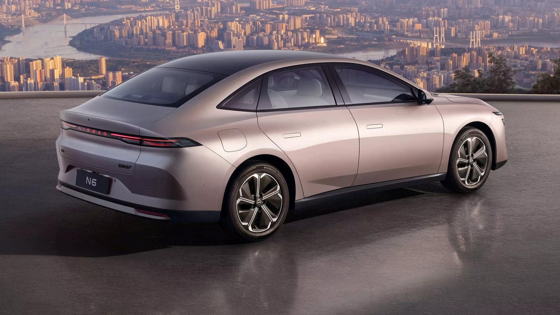 Hãng xe Nhật mở bán mẫu sedan hybrid đối đầu Toyota Camry đẹp long lanh nhưng giá rẻ khó tin – khởi điểm tương đương 400 triệu đồng- Ảnh 6.