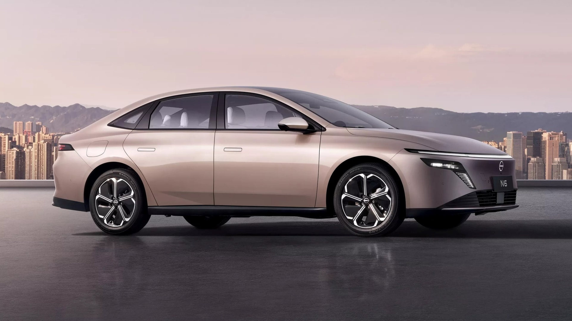 Hãng xe Nhật mở bán mẫu sedan hybrid đối đầu Toyota Camry đẹp long lanh nhưng giá rẻ khó tin – khởi điểm tương đương 400 triệu đồng- Ảnh 5.