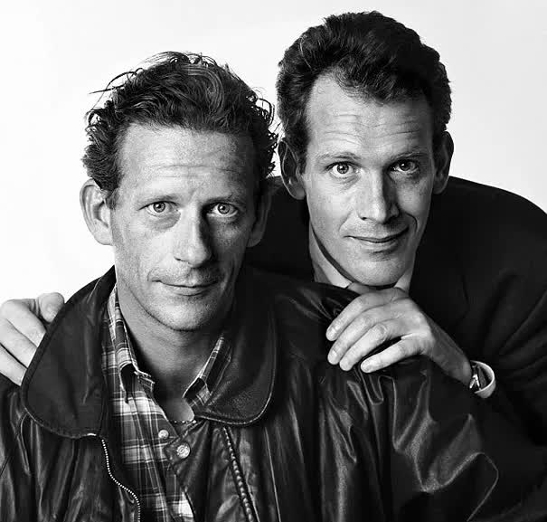 Nhiếp ảnh gia đi tìm 200 người xa lạ giống nhau như sinh đôi để chụp ảnh, kết quả vô cùng chấn động- Ảnh 10.