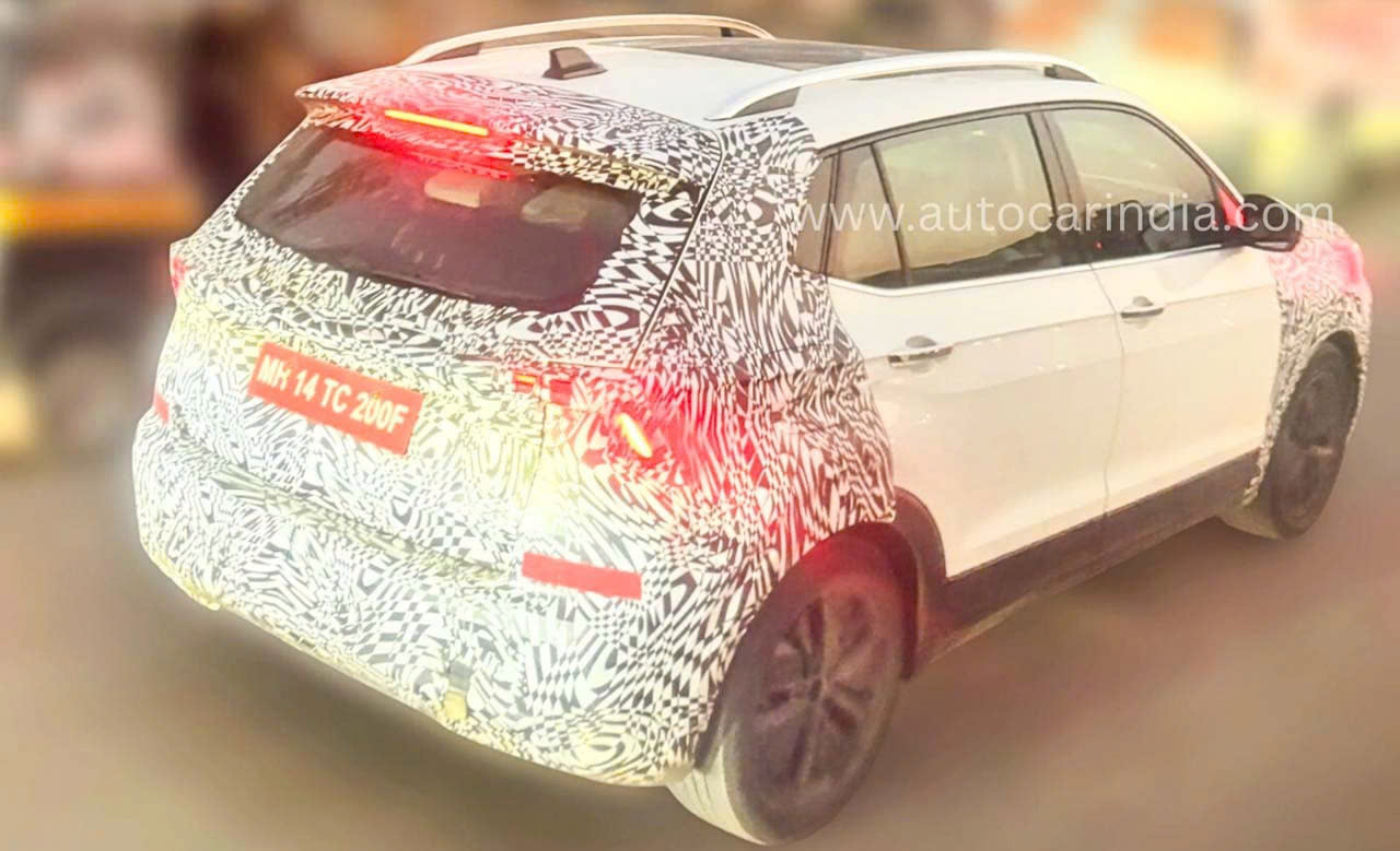 Skoda Kushaq facelift lộ ảnh: Có cửa sổ trời toàn ảnh, ADAS cấp độ 2, động cơ giữ nguyên, ra mắt năm sau- Ảnh 3. Skoda Kushaq facelift lộ ảnh: Có cửa sổ trời toàn ảnh, ADAS cấp độ 2, động cơ giữ nguyên, ra mắt năm sau- Ảnh 3.