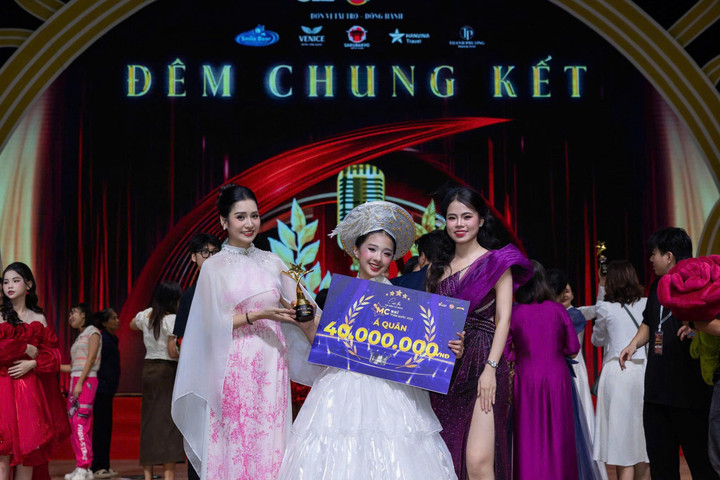 Chân dung Á quân MC Nhí toàn quốc 2025- Ảnh 1.