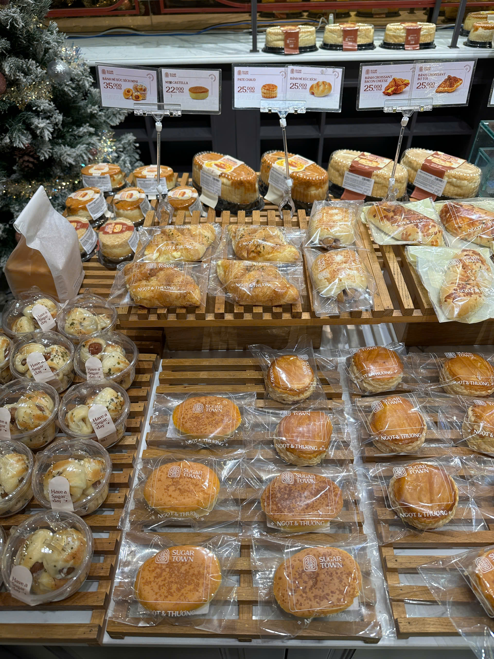 Tình trạng mới nhất tiệm bánh Sugar Town của nghệ sĩ Việt Hương- Ảnh 8. Tình trạng mới nhất tiệm bánh Sugar Town của nghệ sĩ Việt Hương- Ảnh 8.