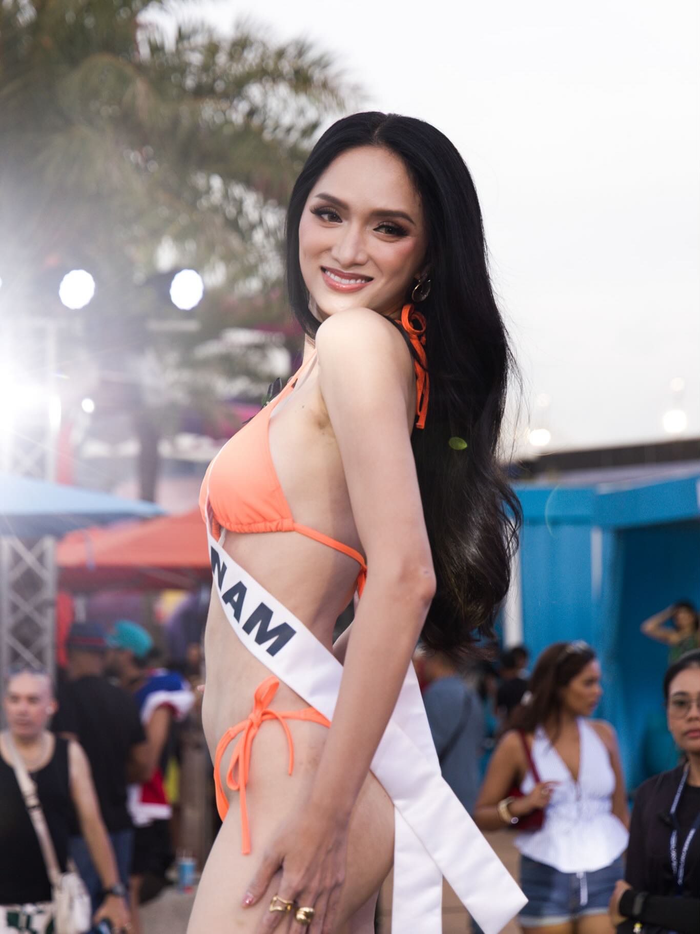 Hương Giang phản ứng khi bị so sánh với các đại diện Việt Nam từng thi Miss Universe- Ảnh 5. Hương Giang phản ứng khi bị so sánh với các đại diện Việt Nam từng thi Miss Universe- Ảnh 5.