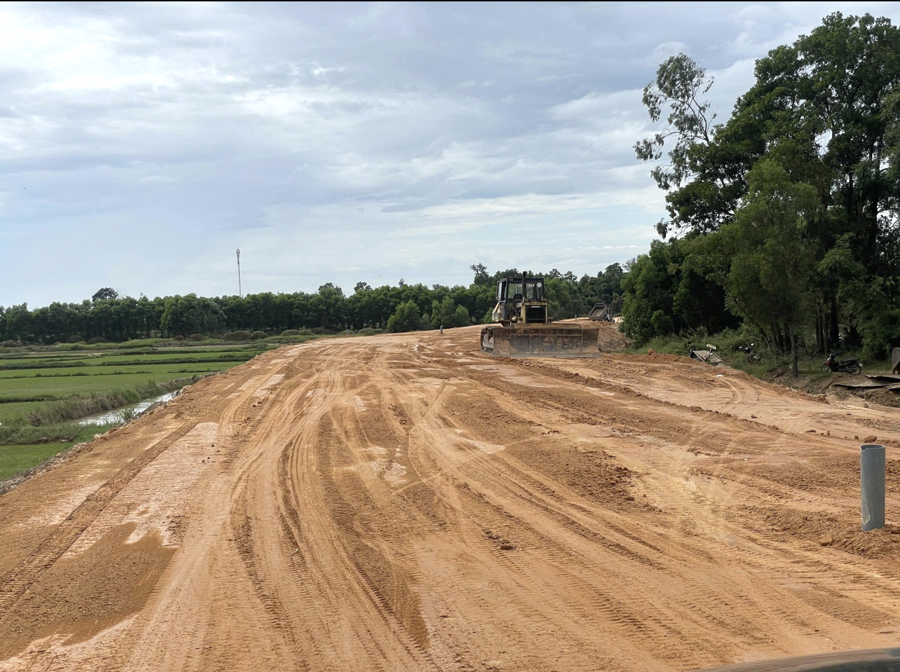 Gần hết năm, Quảng Trị vẫn còn 14 dự án 'giải ngân 0 đồng'- Ảnh 1.