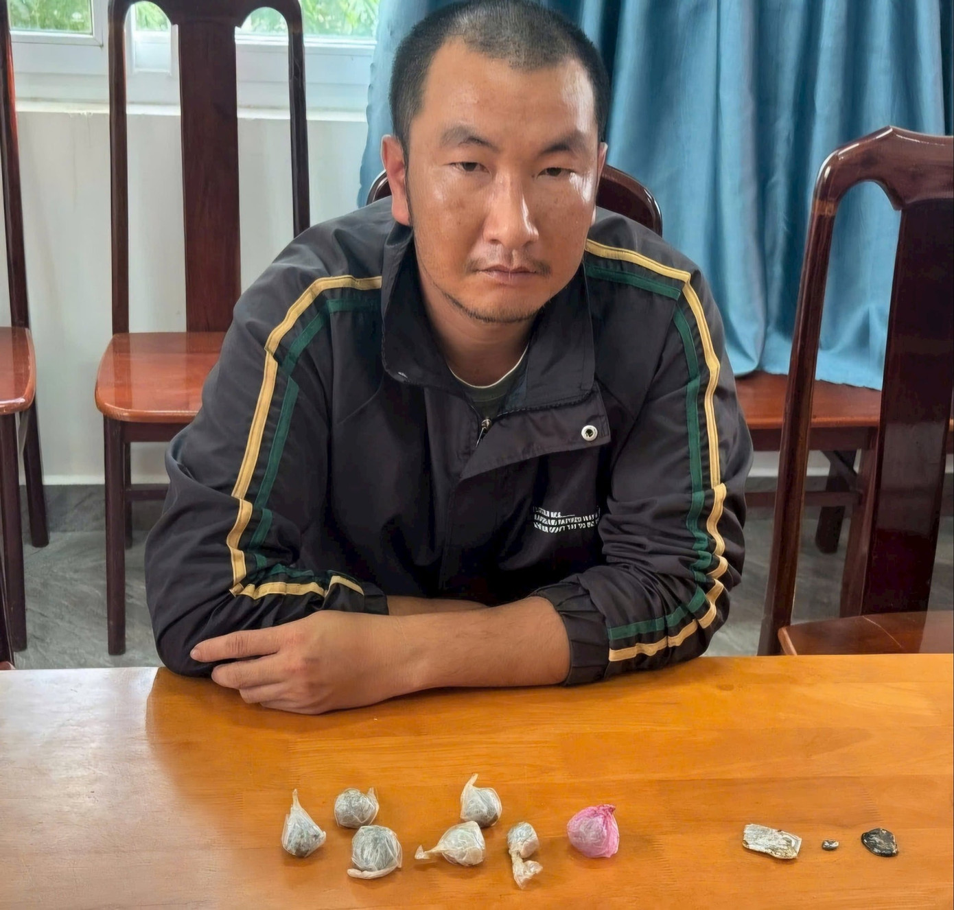 Công an Lâm Đồng tập kích ‘vàng tặc’, thu giữ 18 cây vàng- Ảnh 3.