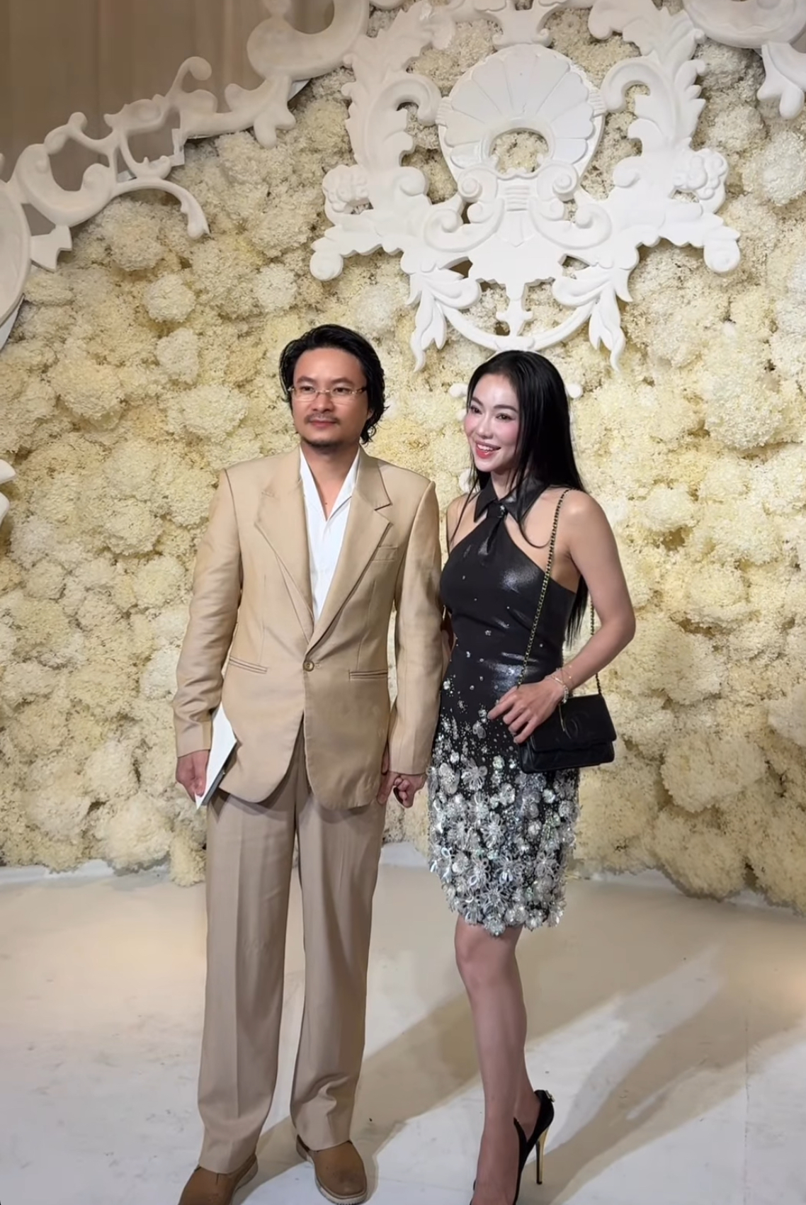 Đám cưới Á hậu Tâm Như và chồng doanh nhân: Cô dâu khóc nức nở, Khánh Vân, Ngọc Châu và dàn sao Việt đổ bộ- Ảnh 10. Đám cưới Á hậu Tâm Như và chồng doanh nhân: Cô dâu khóc nức nở, Khánh Vân, Ngọc Châu và dàn sao Việt đổ bộ- Ảnh 10.