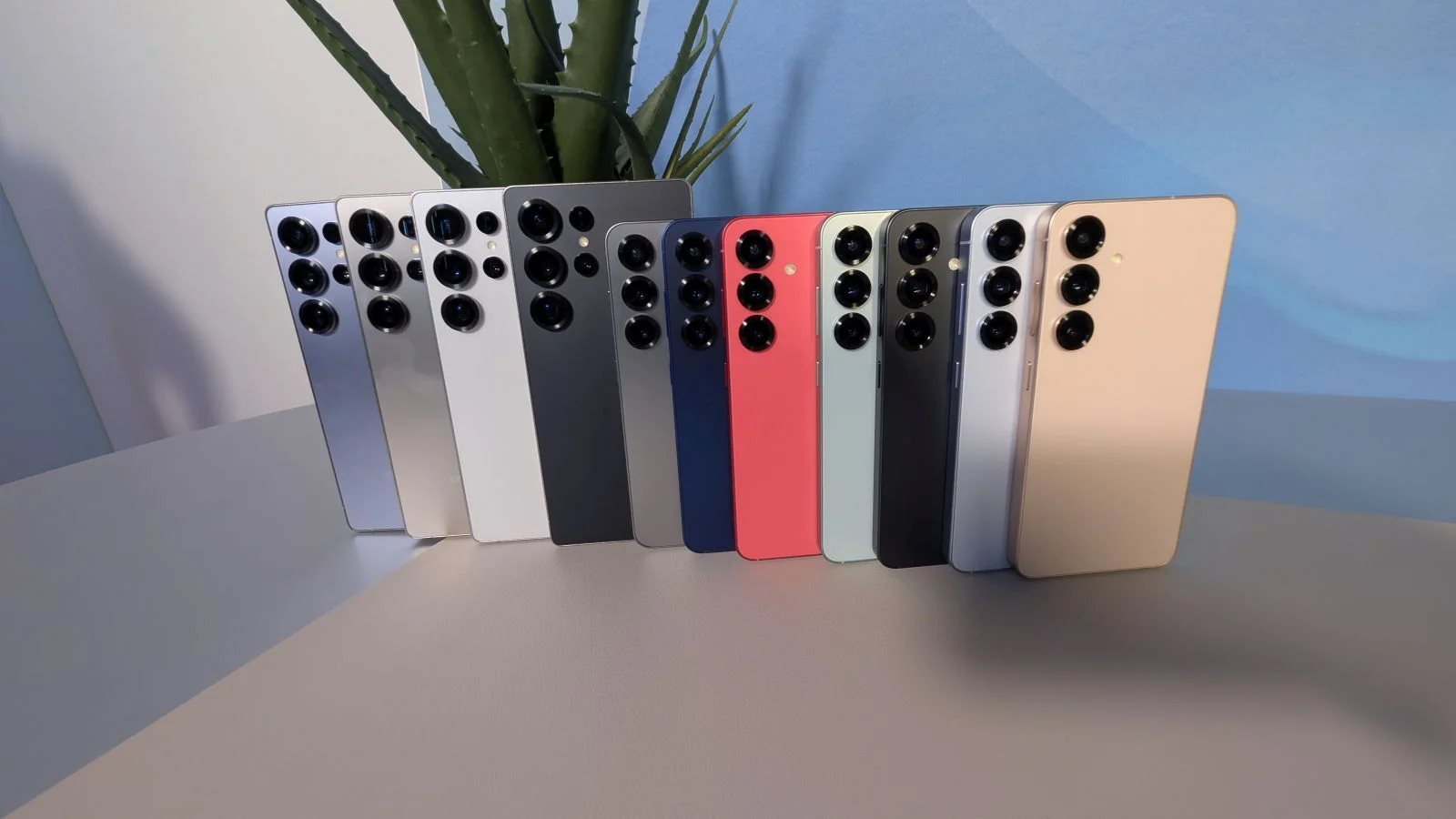 Cây bút công nghệ: "Cầm mẫu điện thoại này đi trên đường, ai cũng phải ngoái lại hỏi tôi máy gì đấy?"- Ảnh 3.