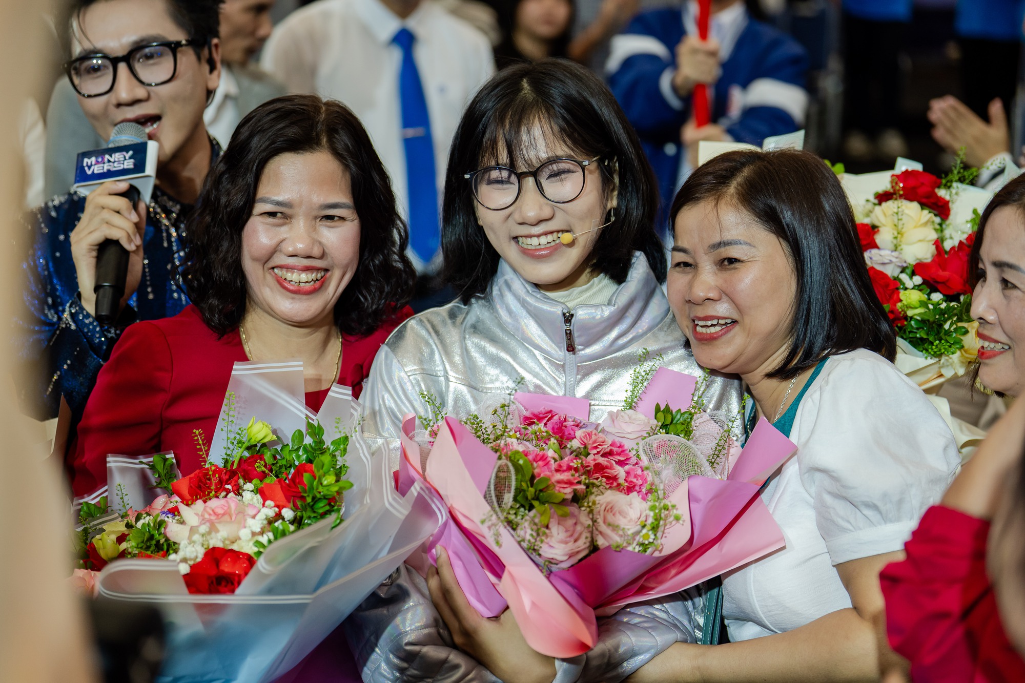 Nữ sinh 20 tuổi chinh phục giải thưởng 1 tỷ đồng, nhận cơ hội việc làm tại ngân hàng BIDV- Ảnh 3. Nữ sinh 20 tuổi chinh phục giải thưởng 1 tỷ đồng, nhận cơ hội việc làm tại ngân hàng BIDV- Ảnh 3.