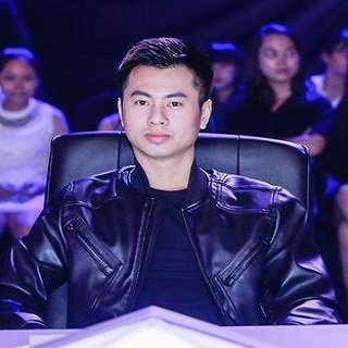 Nam nhạc sĩ nổi tiếng cả nước lấy luật sư sau vài mối tình với nghệ sĩ: "Tôi thấy hợp lý"- Ảnh 1. Nam nhạc sĩ nổi tiếng cả nước lấy luật sư sau vài mối tình với nghệ sĩ: "Tôi thấy hợp lý"- Ảnh 1.