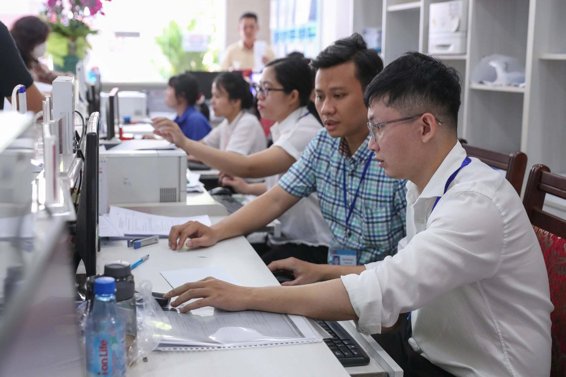 Kiểm soát viên chức khi góp vốn, điều hành doanh nghiệp- Ảnh 1. Kiểm soát viên chức khi góp vốn, điều hành doanh nghiệp- Ảnh 1.