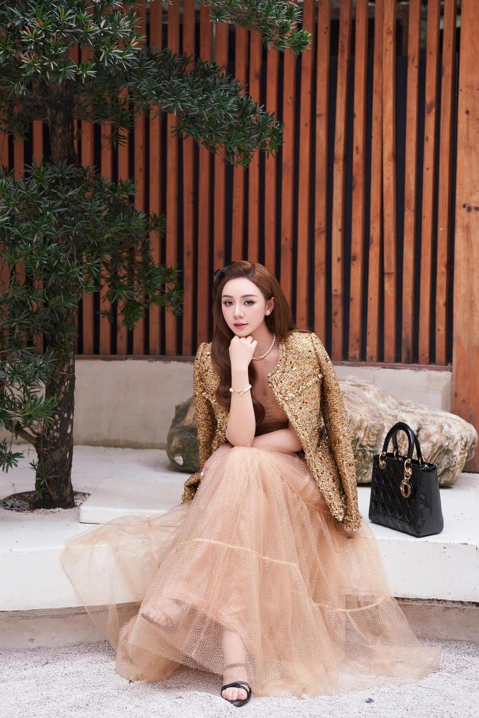 Mỹ nhân Việt đẹp đến mức được khen như Phạm Băng Băng, giờ tăng cân visual suýt không nhận ra- Ảnh 4. Mỹ nhân Việt đẹp đến mức được khen như Phạm Băng Băng, giờ tăng cân visual suýt không nhận ra- Ảnh 4.