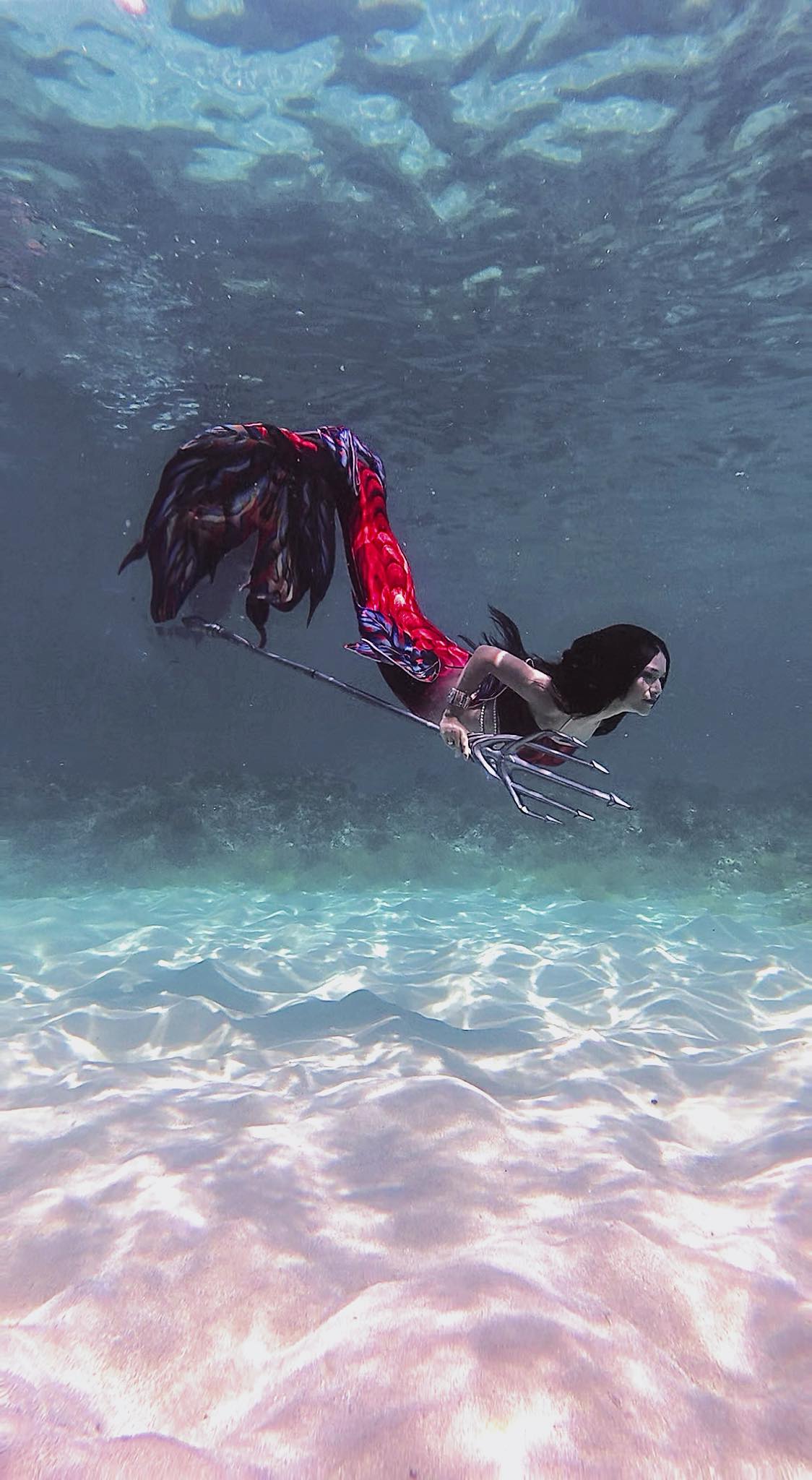 Phía sau những cú biến mất khỏi showbiz Việt của hội “hồng nhan bạc tỷ”- Ảnh 10. Phía sau những cú biến mất khỏi showbiz Việt của hội “hồng nhan bạc tỷ”- Ảnh 10.