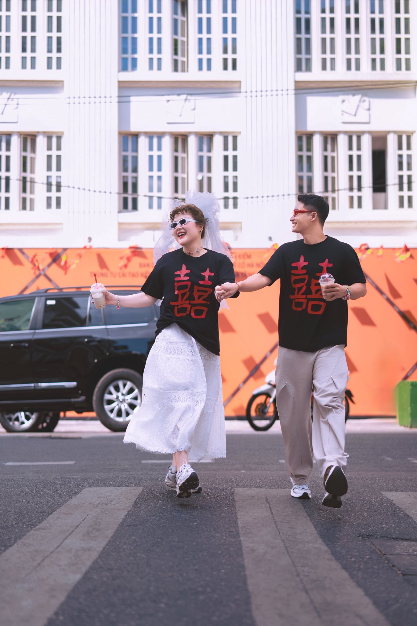 “Diễn viên trăm ký” Thủy Tiên kết hôn: Danh tính chồng điển trai gây chú ý- Ảnh 13. “Diễn viên trăm ký” Thủy Tiên kết hôn: Danh tính chồng điển trai gây chú ý- Ảnh 13.