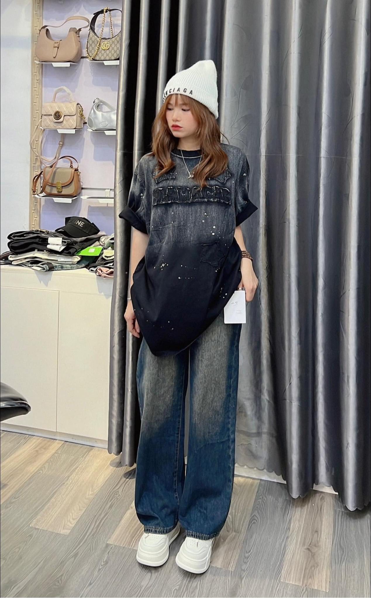 Cặp vợ chồng chi 3 tỷ xây nhà như cổ tích trên vùng núi Tuyên Quang: View triệu đô, 0 đồng rau củ- Ảnh 1.