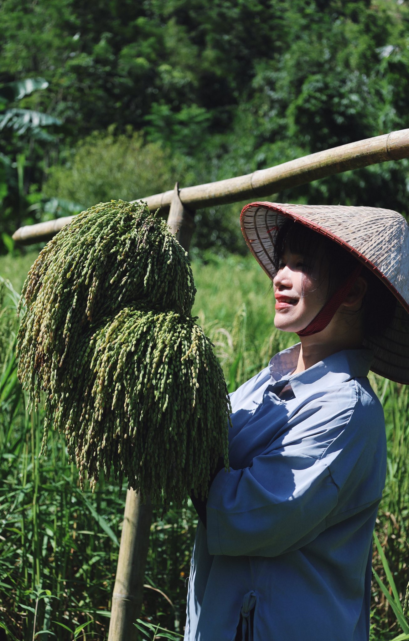 Cặp vợ chồng chi 3 tỷ xây nhà như cổ tích trên vùng núi Tuyên Quang: View triệu đô, 0 đồng rau củ- Ảnh 14.