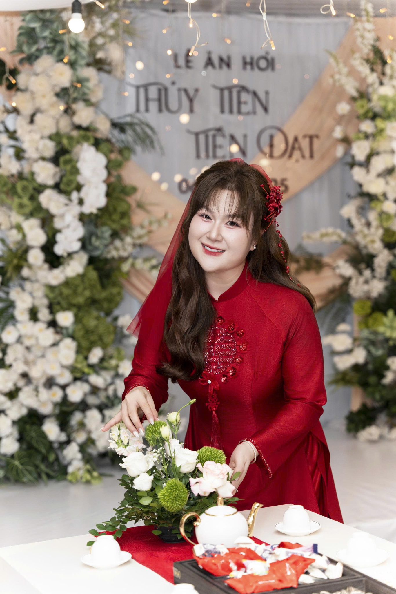 “Diễn viên trăm ký” Thủy Tiên kết hôn: Danh tính chồng điển trai gây chú ý- Ảnh 7. “Diễn viên trăm ký” Thủy Tiên kết hôn: Danh tính chồng điển trai gây chú ý- Ảnh 7.