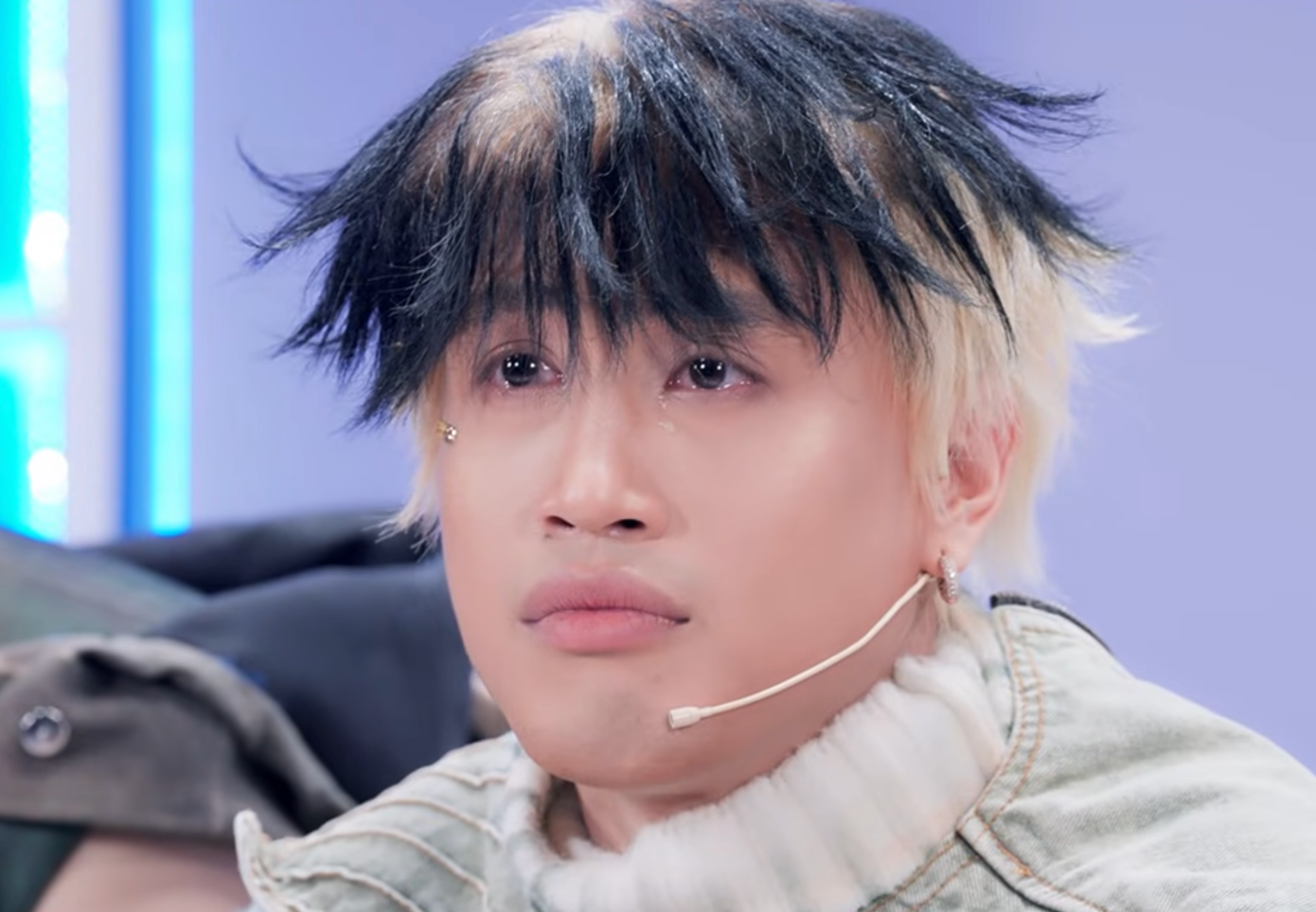 Sân khấu khiến Trấn Thành và dàn anh trai khóc đỏ mắt- Ảnh 5.