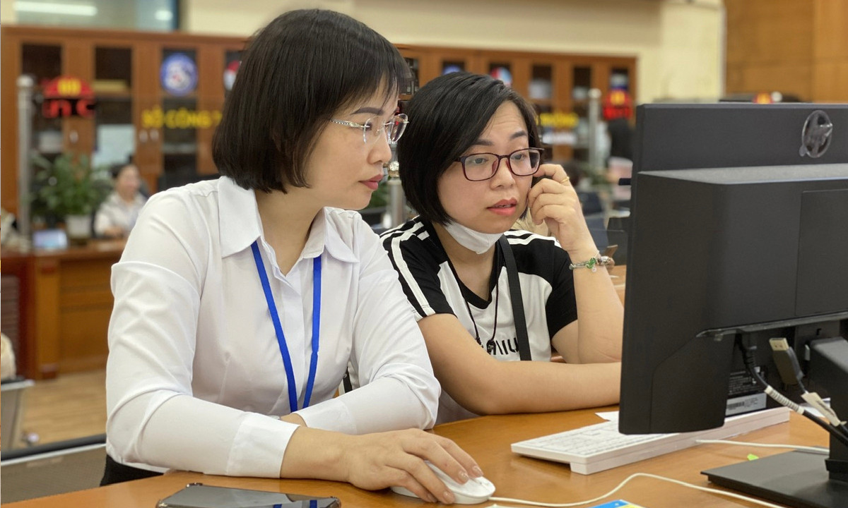 Những trường hợp phải hoàn trả tiền trợ cấp tinh giản biên chế- Ảnh 1.