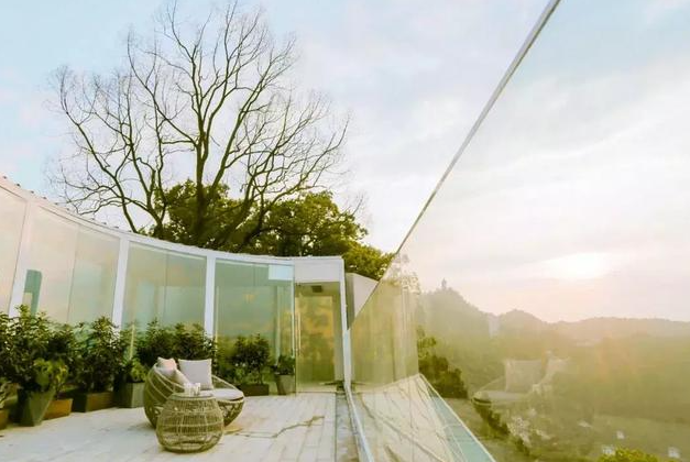 3 người bạn chung tiền xây nhà kính bên vách núi, cùng nhau dưỡng già: Gian nan khởi nghiệp trở thành ký ức ấm áp, có nỗ lực có thành công- Ảnh 6. 3 người bạn chung tiền xây nhà kính bên vách núi, cùng nhau dưỡng già: Gian nan khởi nghiệp trở thành ký ức ấm áp, có nỗ lực có thành công- Ảnh 6.