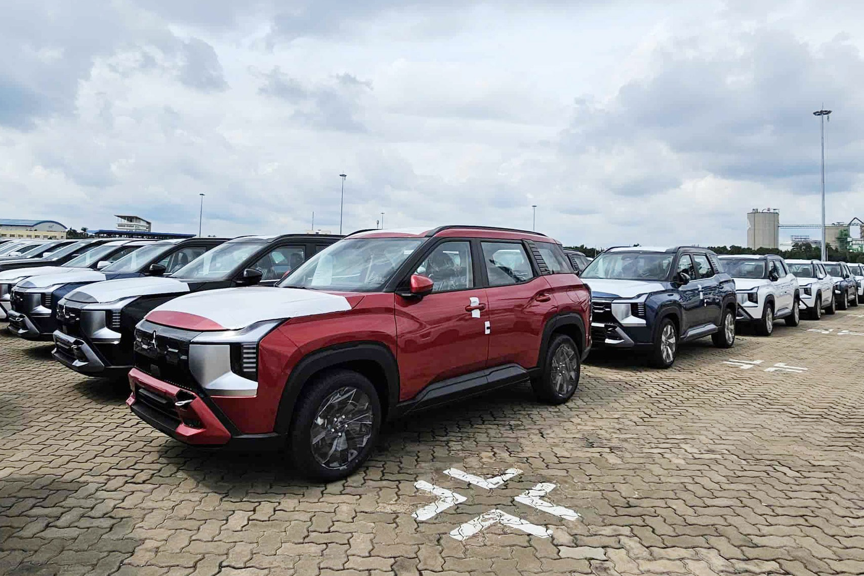 Xe xăng bán chạy nhất Việt Nam tháng 10: Top 2 đều của thương hiệu này!- Ảnh 6. Xe xăng bán chạy nhất Việt Nam tháng 10: Top 2 đều của thương hiệu này!- Ảnh 6.