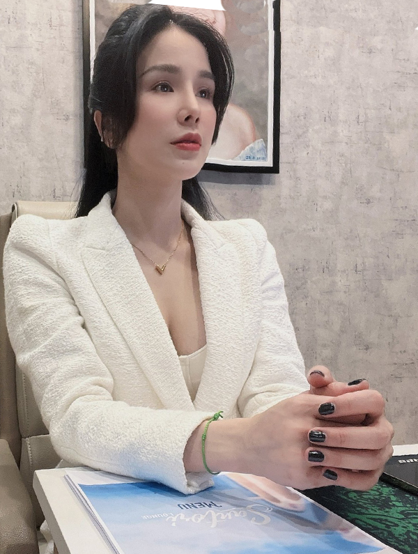 Diệp Lâm Anh xin lỗi- Ảnh 1. Diệp Lâm Anh xin lỗi- Ảnh 1.