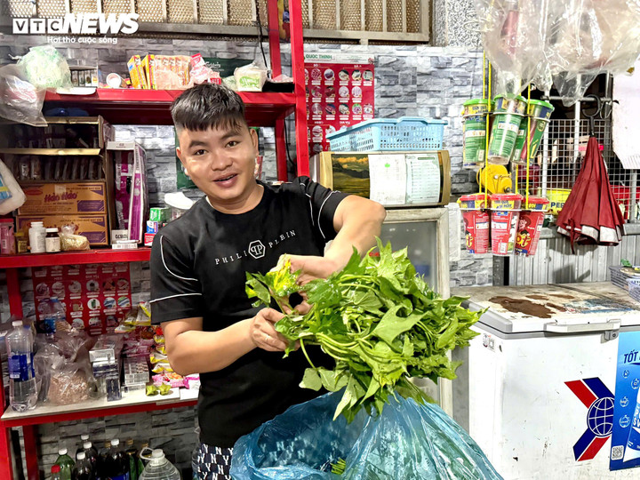 Rau dưa đắt 'khét lẹt', hơn cả thịt cá- Ảnh 6.