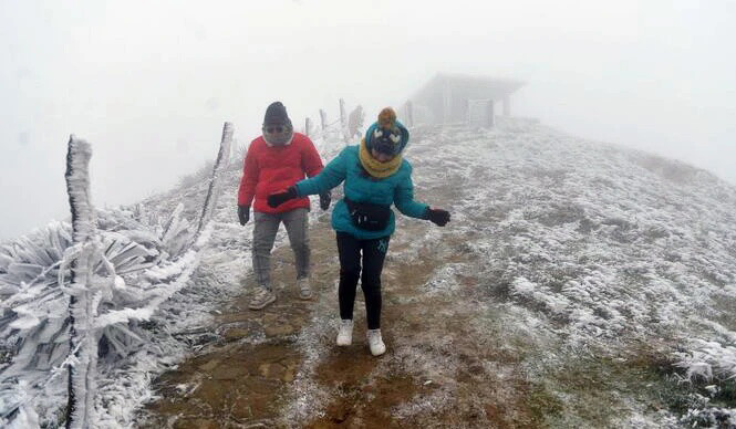 Miền Bắc có thể xuất hiện băng giá trong đợt không khí lạnh mạnh nhất từ đầu mùa- Ảnh 1.
