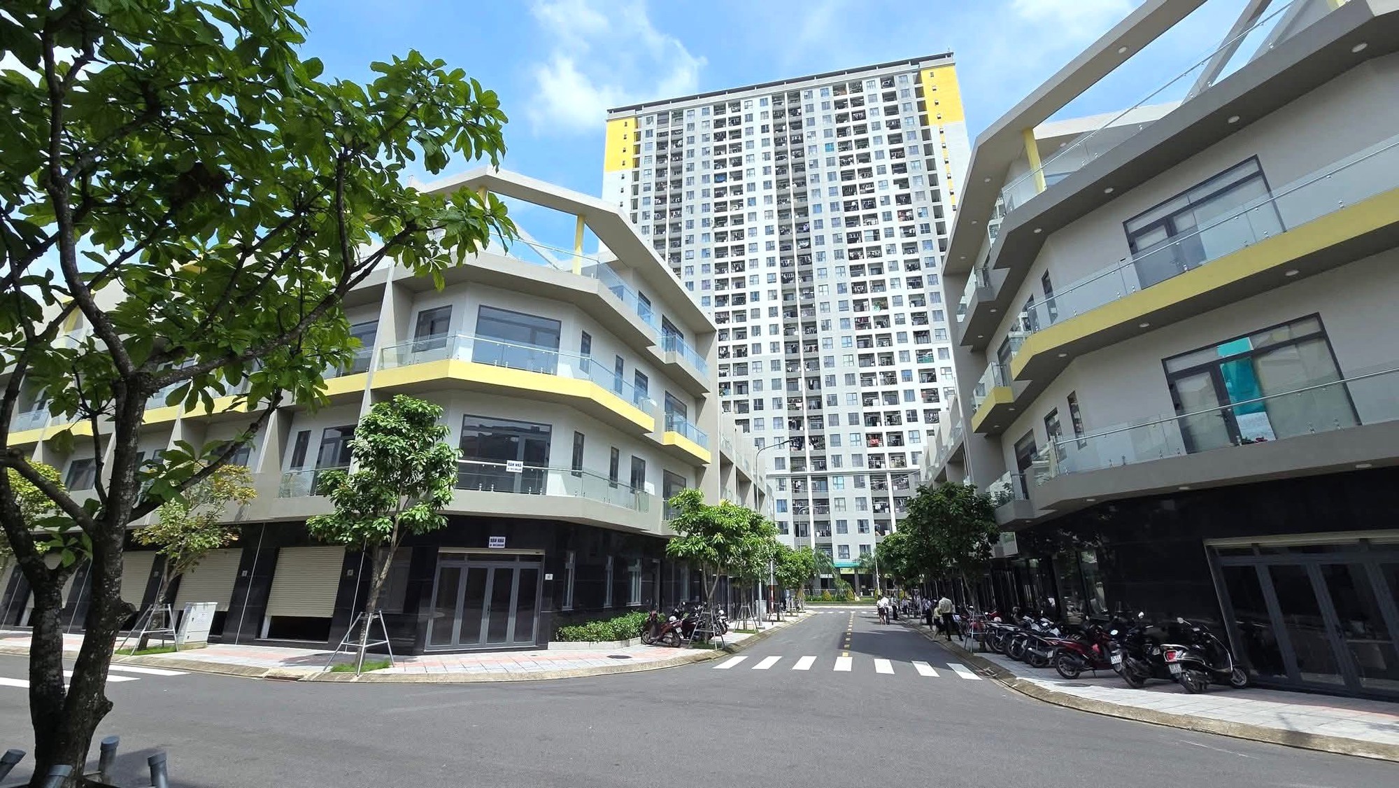 Cuối năm dương lịch 2025, “cơ hội vàng” sở hữu bất động sản giá tốt- Ảnh 1. Cuối năm dương lịch 2025, “cơ hội vàng” sở hữu bất động sản giá tốt- Ảnh 1.