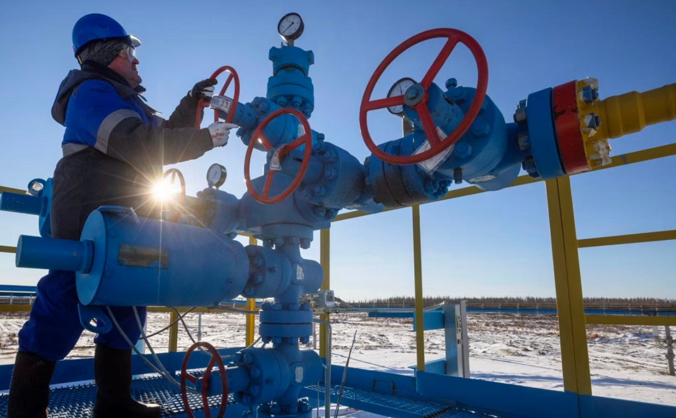 Đang gặp khó giữa 'bão' lệnh trừng phạt, Nga 'mừng như bắt được vàng': Sắp mở dự án khí đốt công suất vận chuyển 50 tỷ m3/năm, tốn 30 tỷ USD vẫn sẵn sàng làm- Ảnh 1.