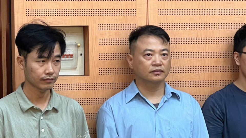 "Shark Thủy" bị đề nghị truy tố cùng 28 bị can khác- Ảnh 2.