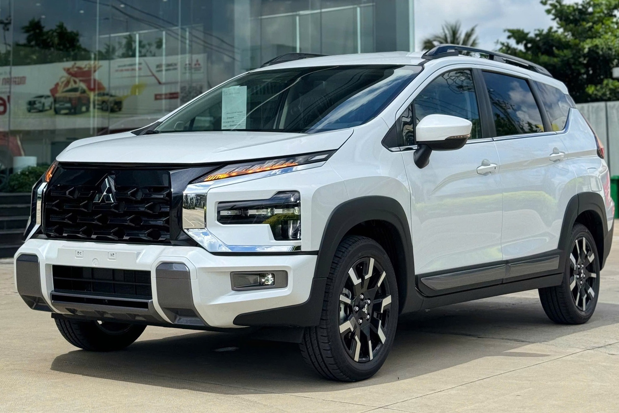 Xe xăng bán chạy nhất Việt Nam tháng 10: Top 2 đều của thương hiệu này!- Ảnh 4. Xe xăng bán chạy nhất Việt Nam tháng 10: Top 2 đều của thương hiệu này!- Ảnh 4.