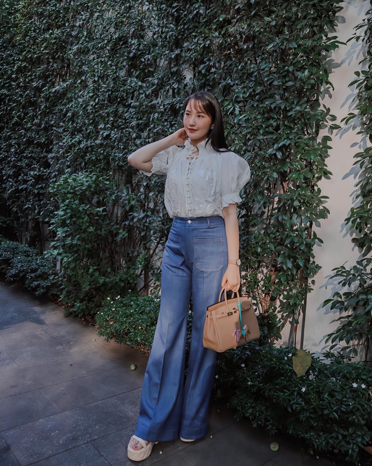 Dâu hào môn Primmy Trương sang chảnh từ hè sang đông, diện toàn màu sắc tươi trẻ đẹp mê- Ảnh 9. Dâu hào môn Primmy Trương sang chảnh từ hè sang đông, diện toàn màu sắc tươi trẻ đẹp mê- Ảnh 9.