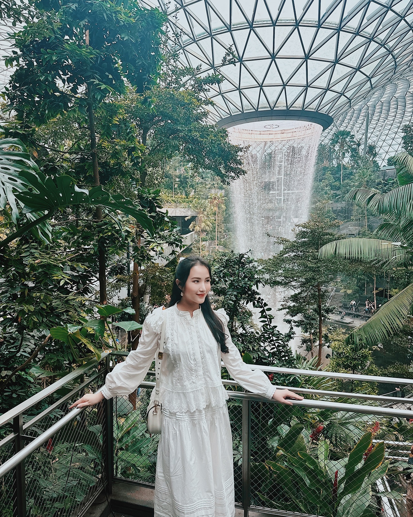 Dâu hào môn Primmy Trương sang chảnh từ hè sang đông, diện toàn màu sắc tươi trẻ đẹp mê- Ảnh 5. Dâu hào môn Primmy Trương sang chảnh từ hè sang đông, diện toàn màu sắc tươi trẻ đẹp mê- Ảnh 5.