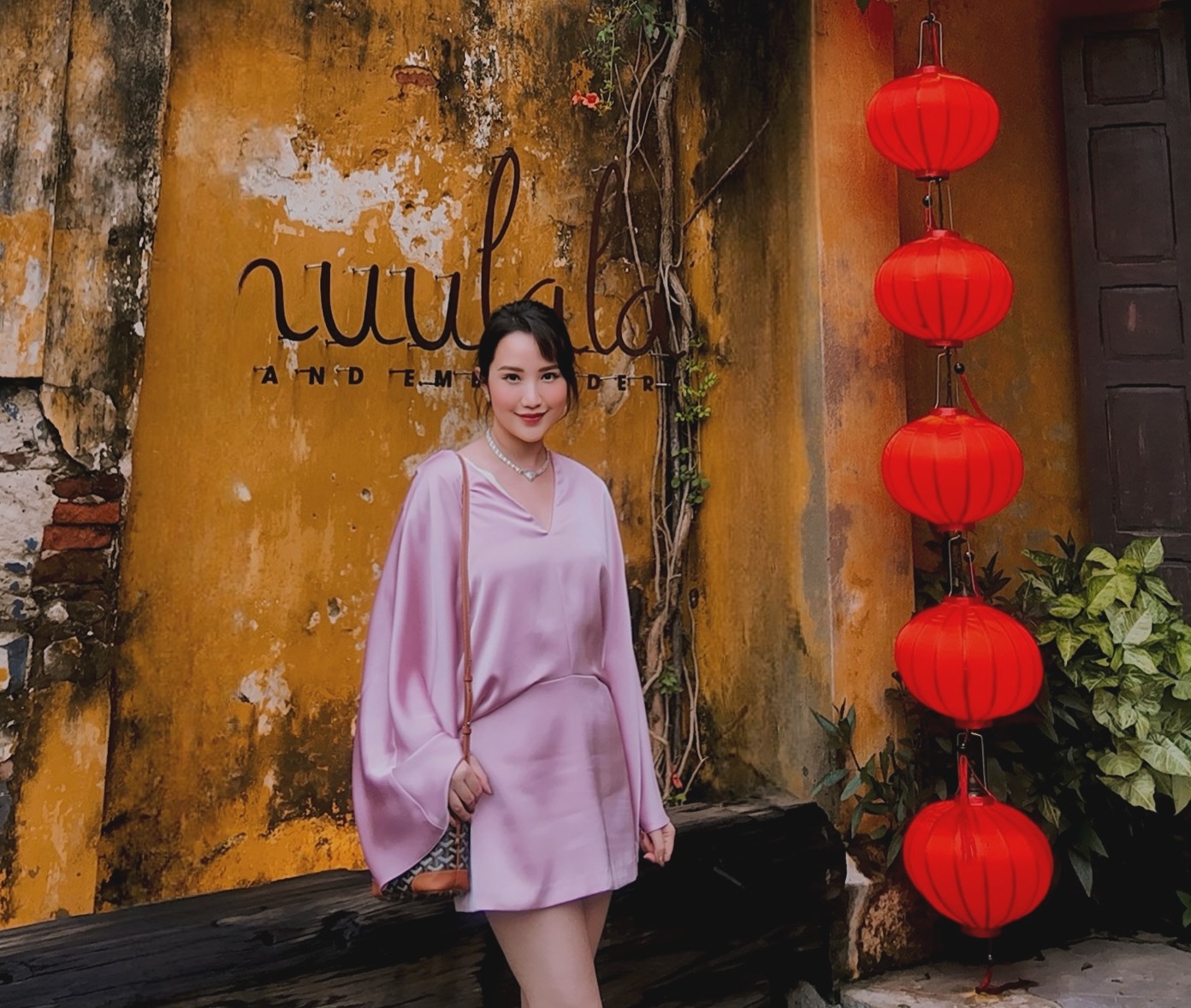 Dâu hào môn Primmy Trương sang chảnh từ hè sang đông, diện toàn màu sắc tươi trẻ đẹp mê- Ảnh 2. Dâu hào môn Primmy Trương sang chảnh từ hè sang đông, diện toàn màu sắc tươi trẻ đẹp mê- Ảnh 2.