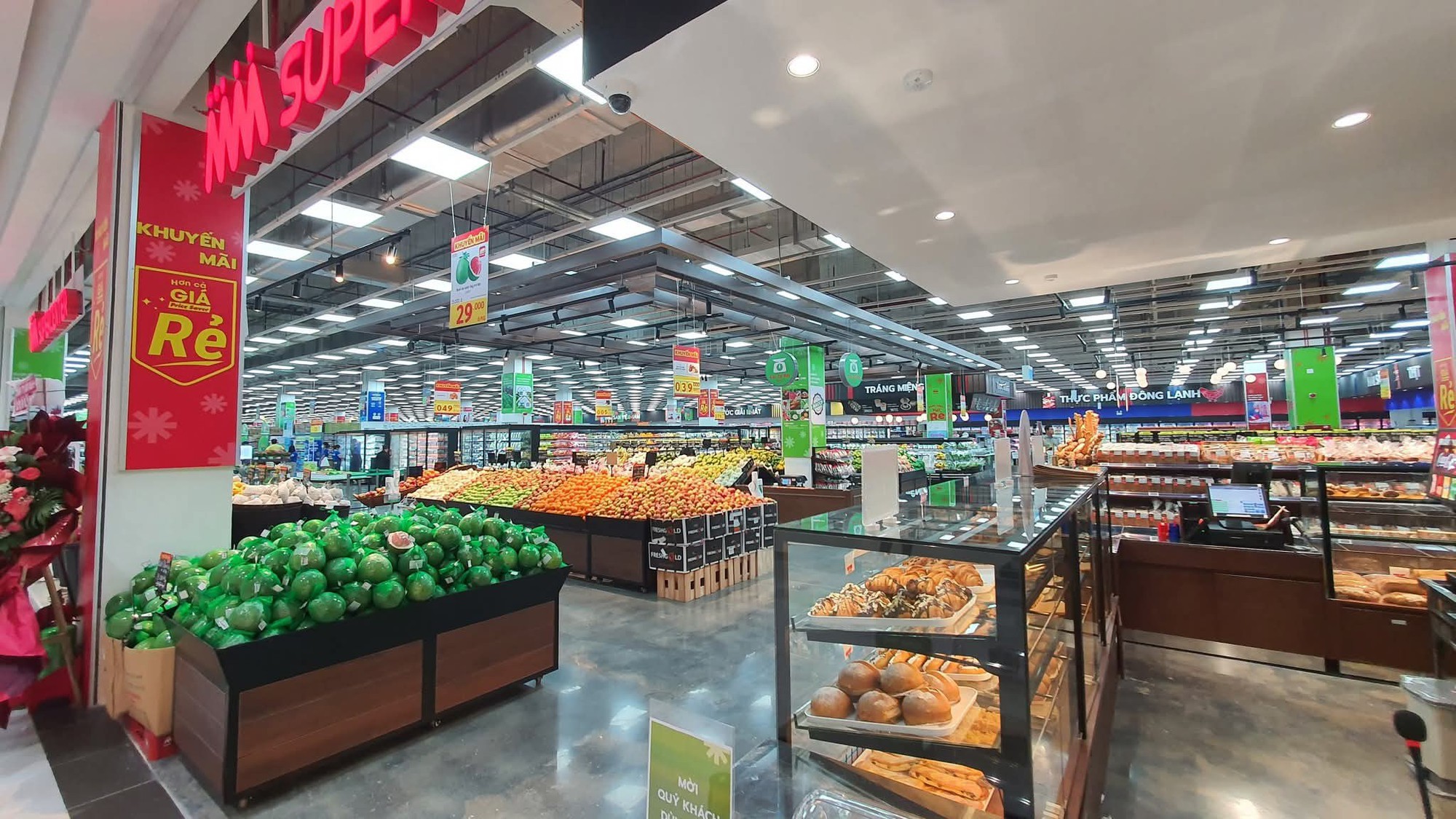 Trung tâm thương mại 20 triệu USD chính thức có mặt tại thành phố đáng sống nhất Việt Nam- Ảnh 4.