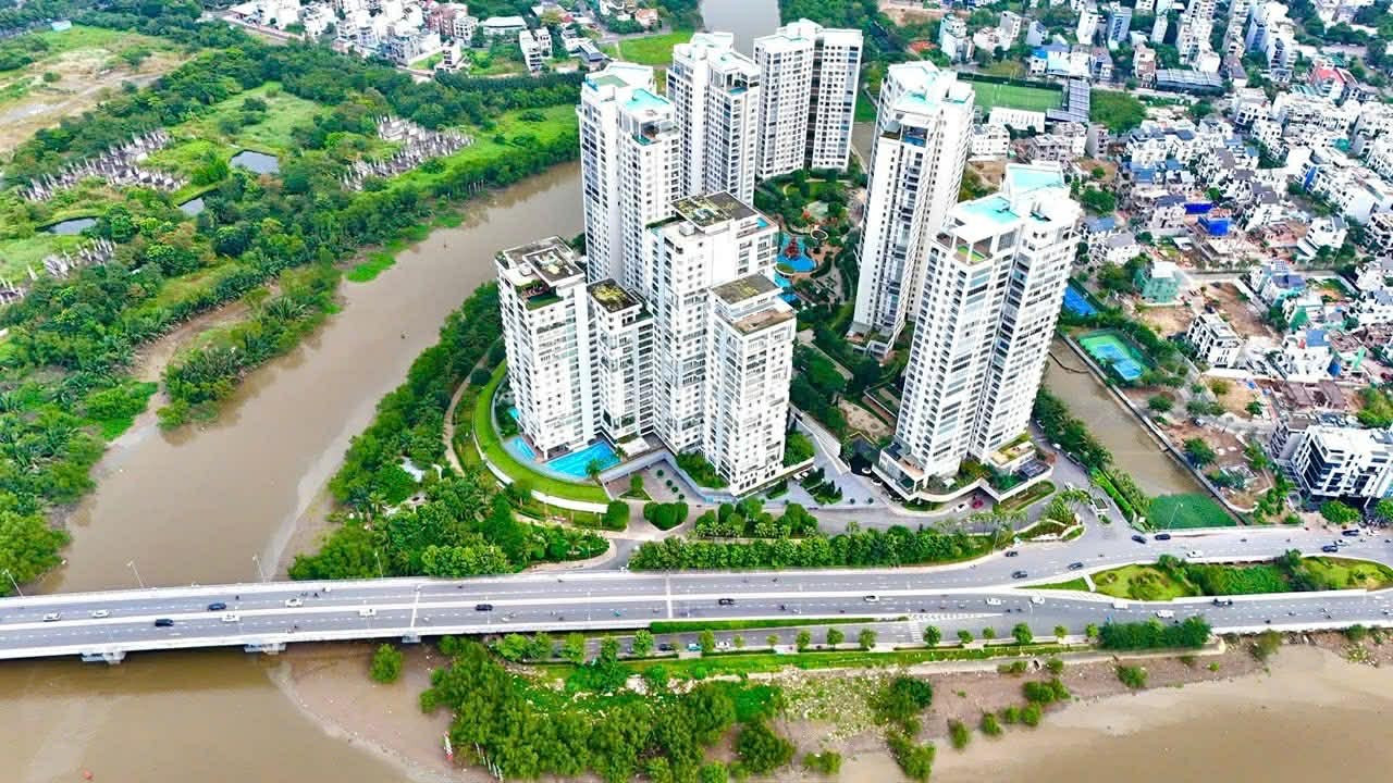 Đủ 'chiêu trò' booking ảo khi bán bất động sản- Ảnh 1.