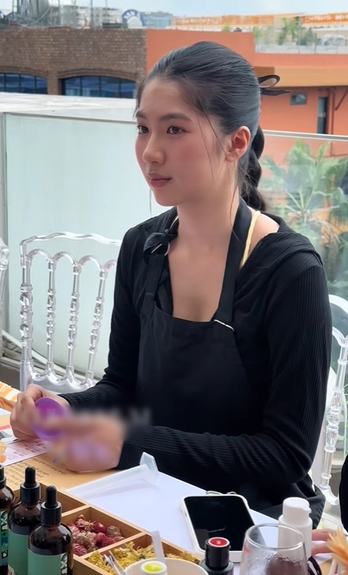 7 gương mặt không app 7 gương mặt không app