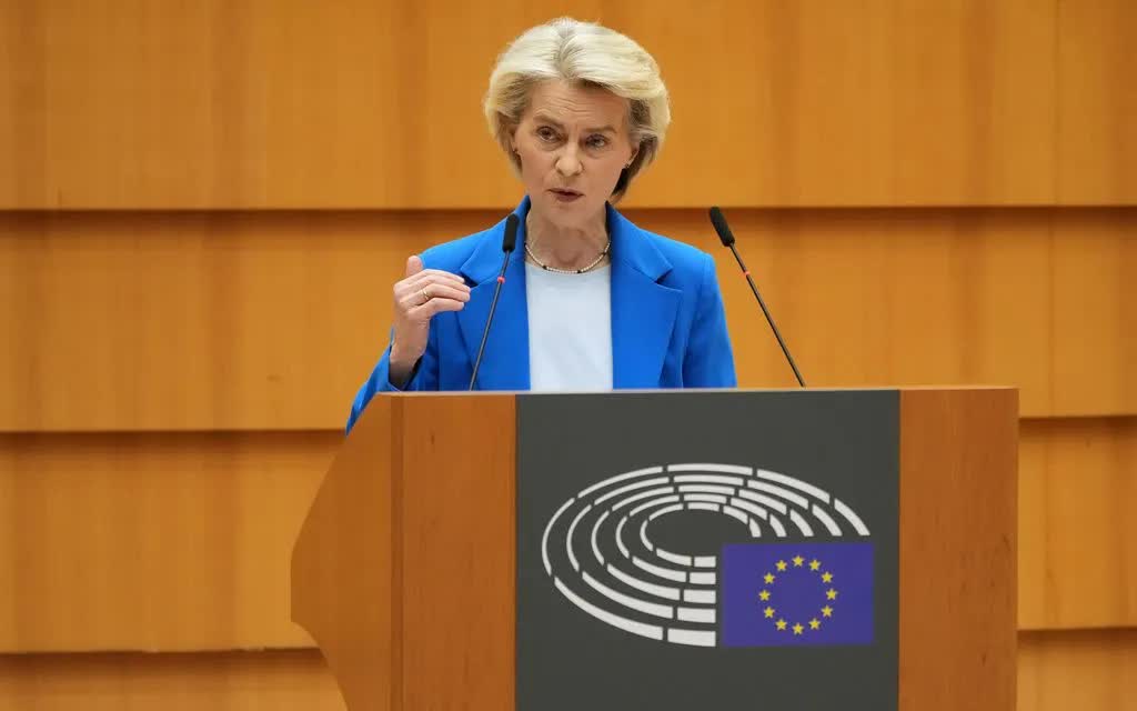 Chủ tịch Ủy ban châu Âu Ursula von der Leyen (Ảnh: AP)