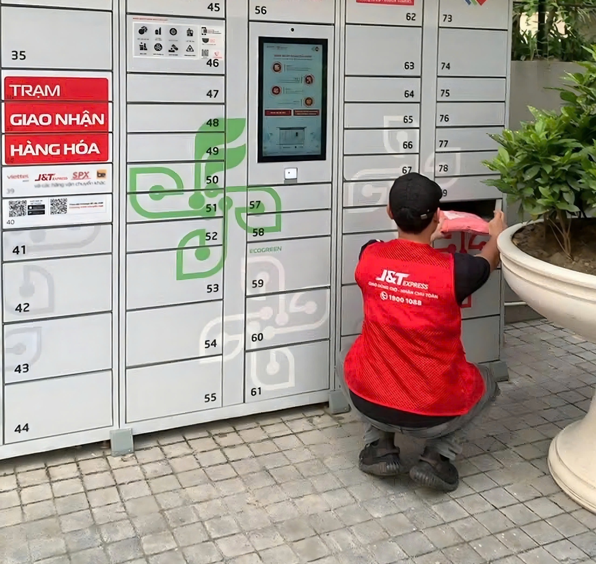 Từ cơn sốt mua sắm mùa sale đến thói quen "gửi hàng tức thì"- Ảnh 2. Từ cơn sốt mua sắm mùa sale đến thói quen