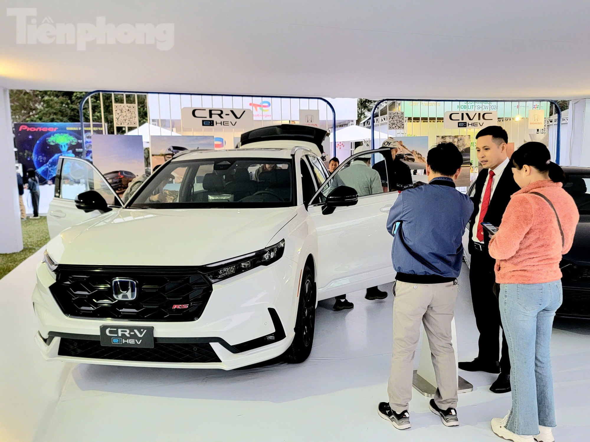 Kinh nghiệm vay mua ô tô trả góp A-Z tốt nhất dịp cuối năm- Ảnh 1. Kinh nghiệm vay mua ô tô trả góp A-Z tốt nhất dịp cuối năm- Ảnh 1.