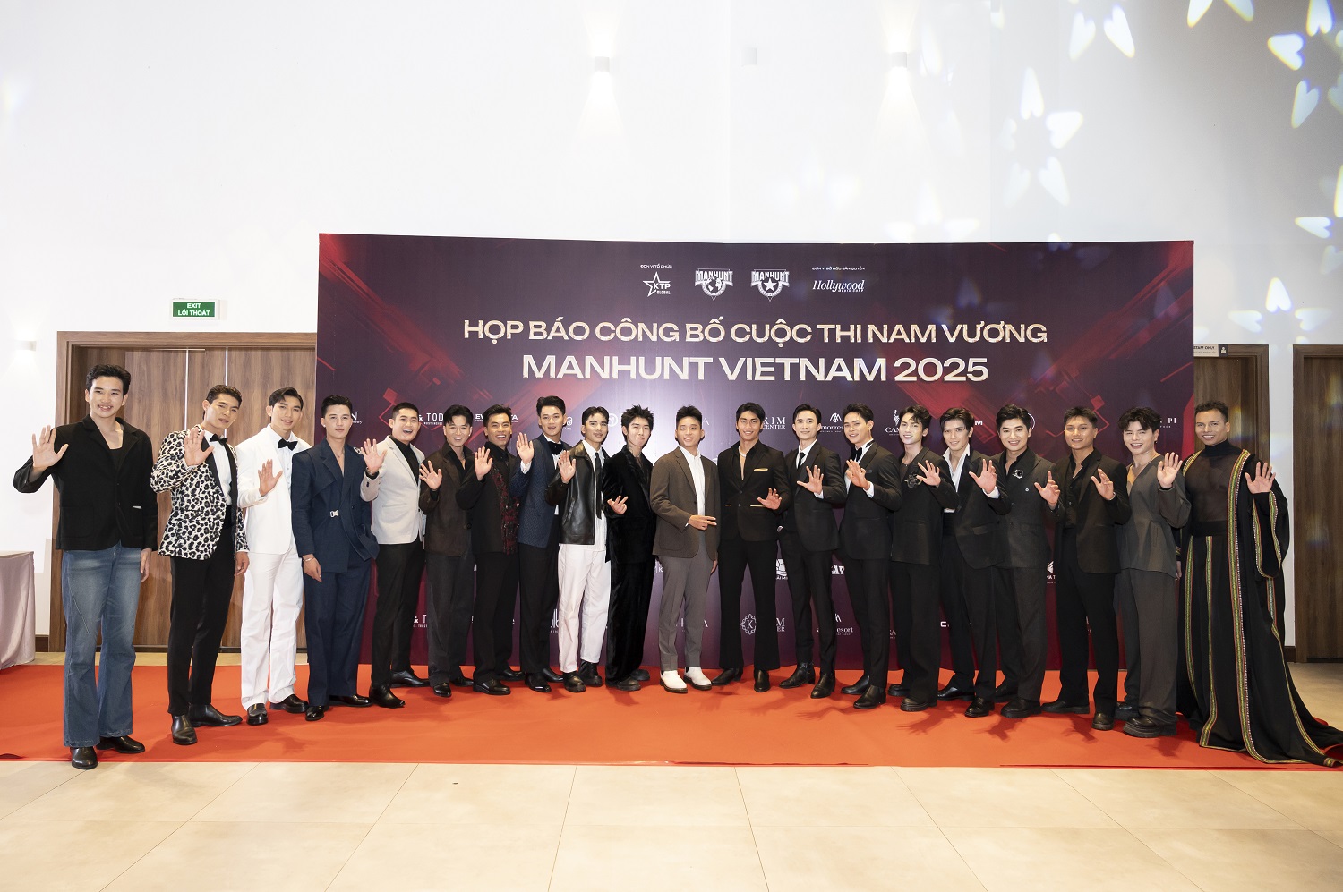 Cựu tiếp viên hàng không đoạt á vương 4 Manhunt International 2025: “Cát xê của tôi là 2.000 đô”- Ảnh 4.