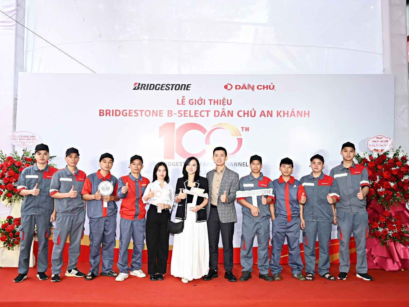 Bridgestone: 15 năm tại Việt Nam, mạng lưới lên đến 100 trung tâm lốp du lịch- Ảnh 2. Bridgestone: 15 năm tại Việt Nam, mạng lưới lên đến 100 trung tâm lốp du lịch- Ảnh 2.