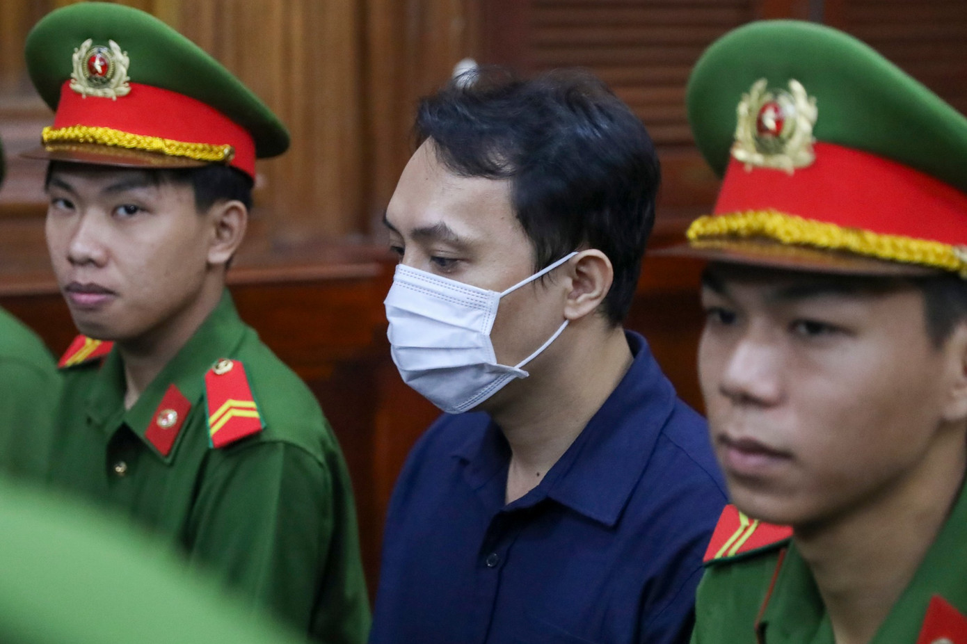 Hình ảnh Quang Linh Vlog, Hằng Du mục trong phòng xét xử- Ảnh 6.
