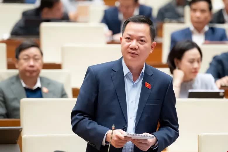 “Không Thể Nói Tiết Kiệm Mà Xếp Hàng Từ 3 Giờ Sáng Để Mua Vàng”- Ảnh 3.