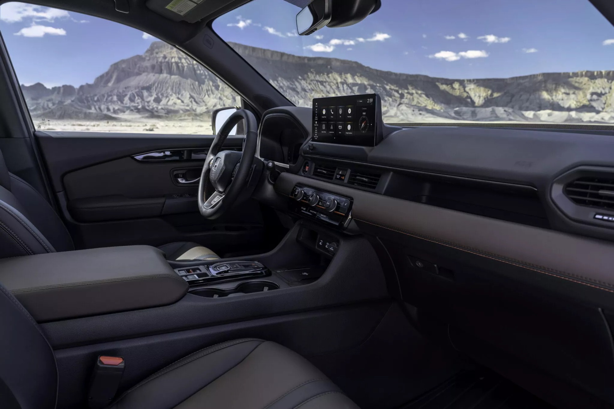 Honda Pilot – 'đàn anh' của CR-V có bản nâng cấp: Cứng cáp, cảm giác lái tốt hơn nhưng thiếu 1 điểm ăn khách- Ảnh 7.