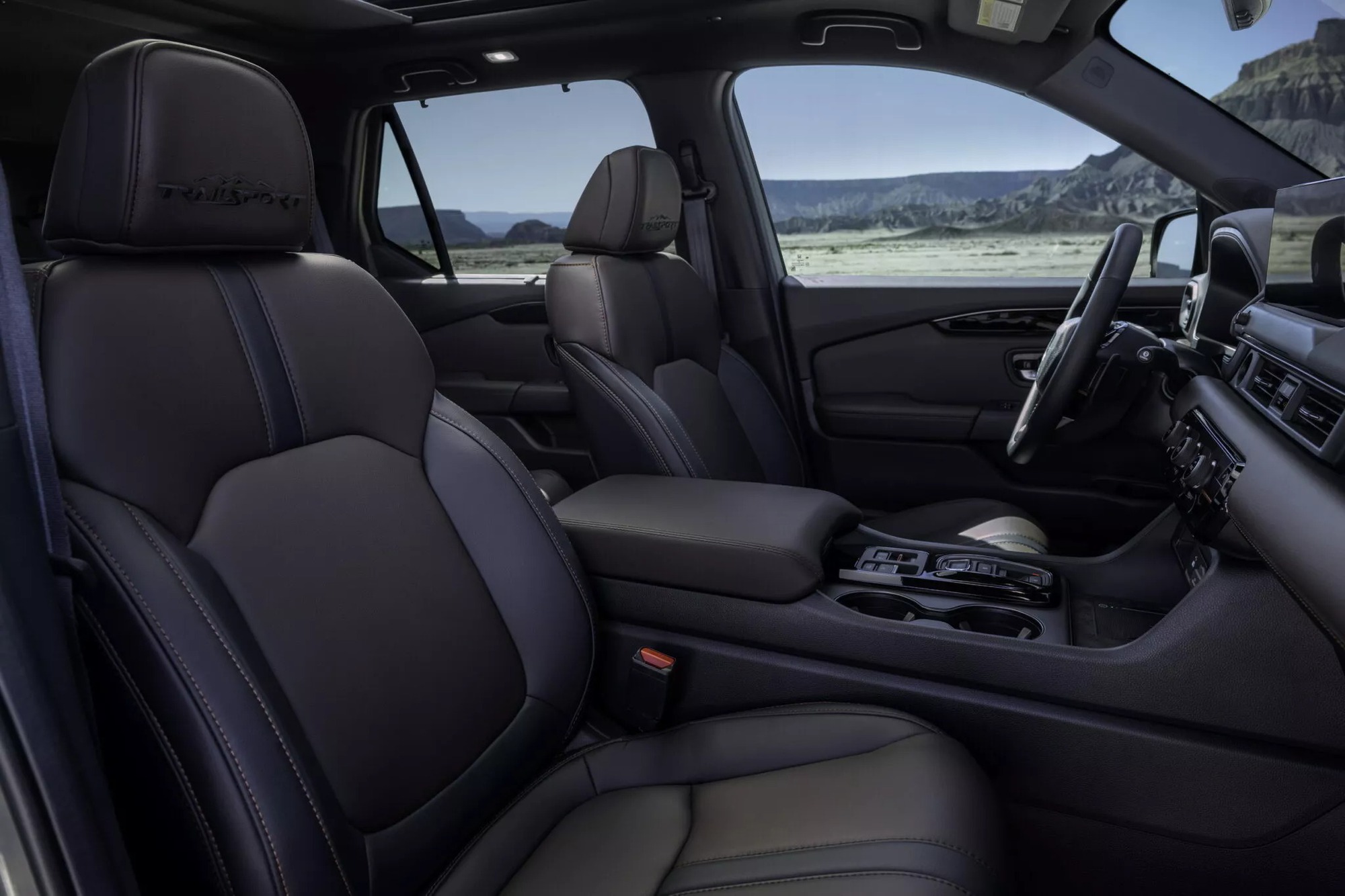 Honda Pilot – 'đàn anh' của CR-V có bản nâng cấp: Cứng cáp, cảm giác lái tốt hơn nhưng thiếu 1 điểm ăn khách- Ảnh 9.