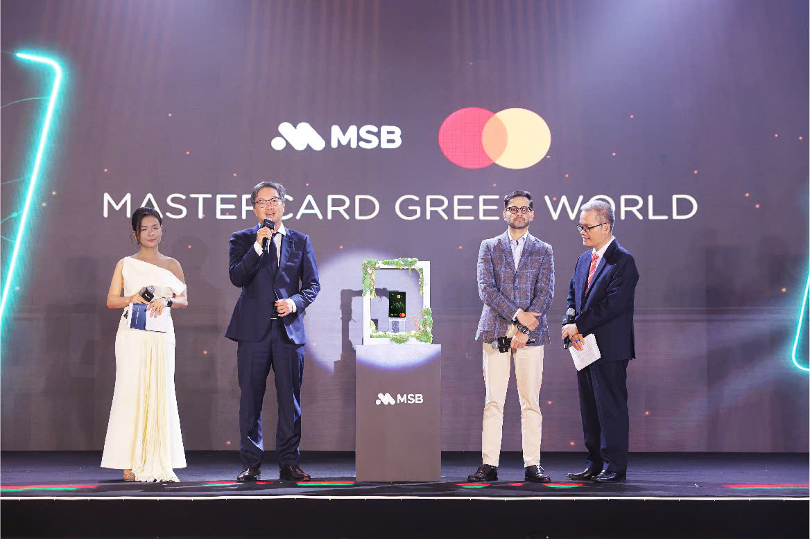 MSB công bố chiến lược mới dành cho khách hàng thu nhập cao và ra mắt thẻ tín dụng MSB Mastercard Green World- Ảnh 1. MSB công bố chiến lược mới dành cho khách hàng thu nhập cao và ra mắt thẻ tín dụng MSB Mastercard Green World- Ảnh 1.