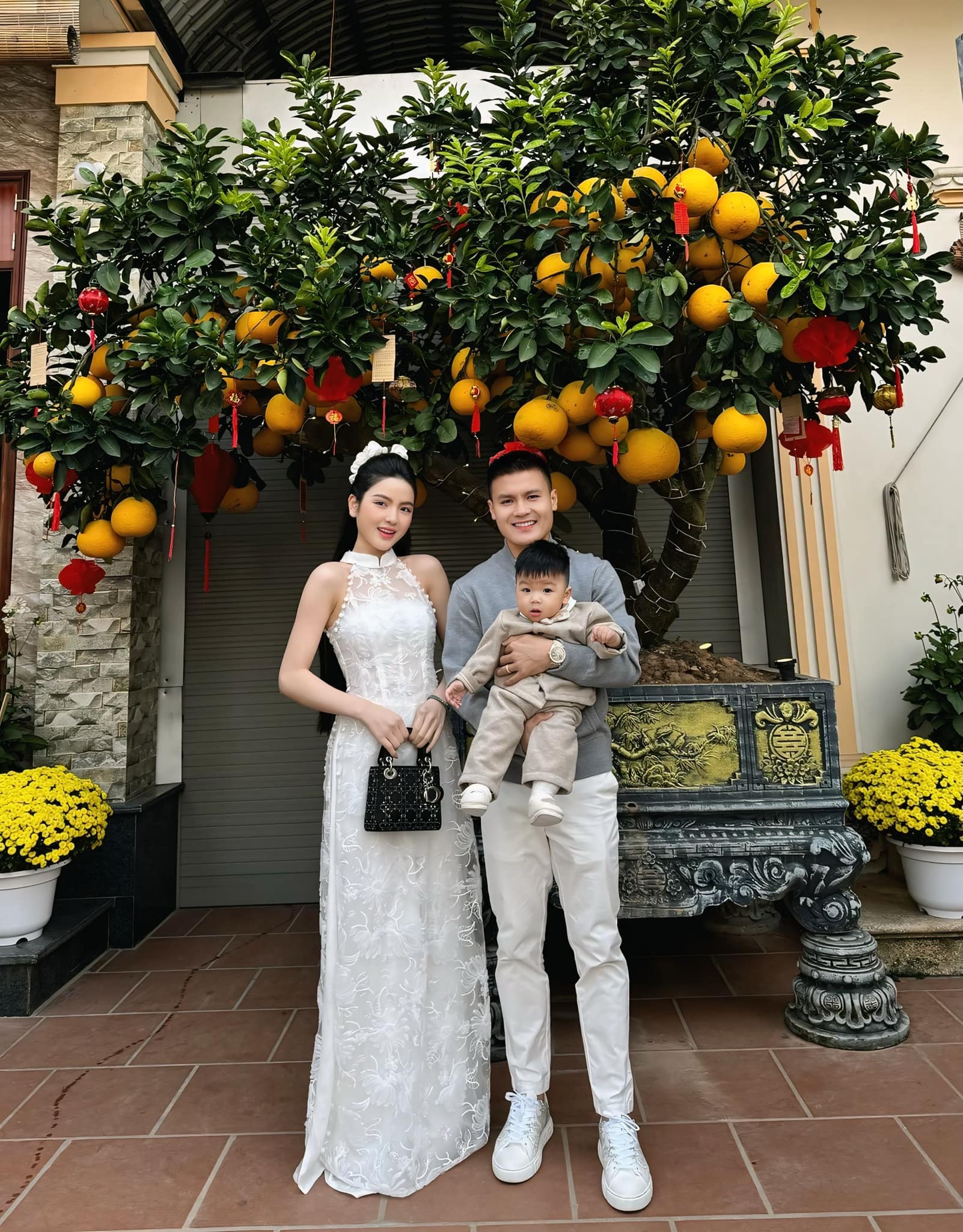 Cuộc sống hôn nhân của Quang Hải và Chu Thanh Huyền sau hơn 1 năm- Ảnh 2.