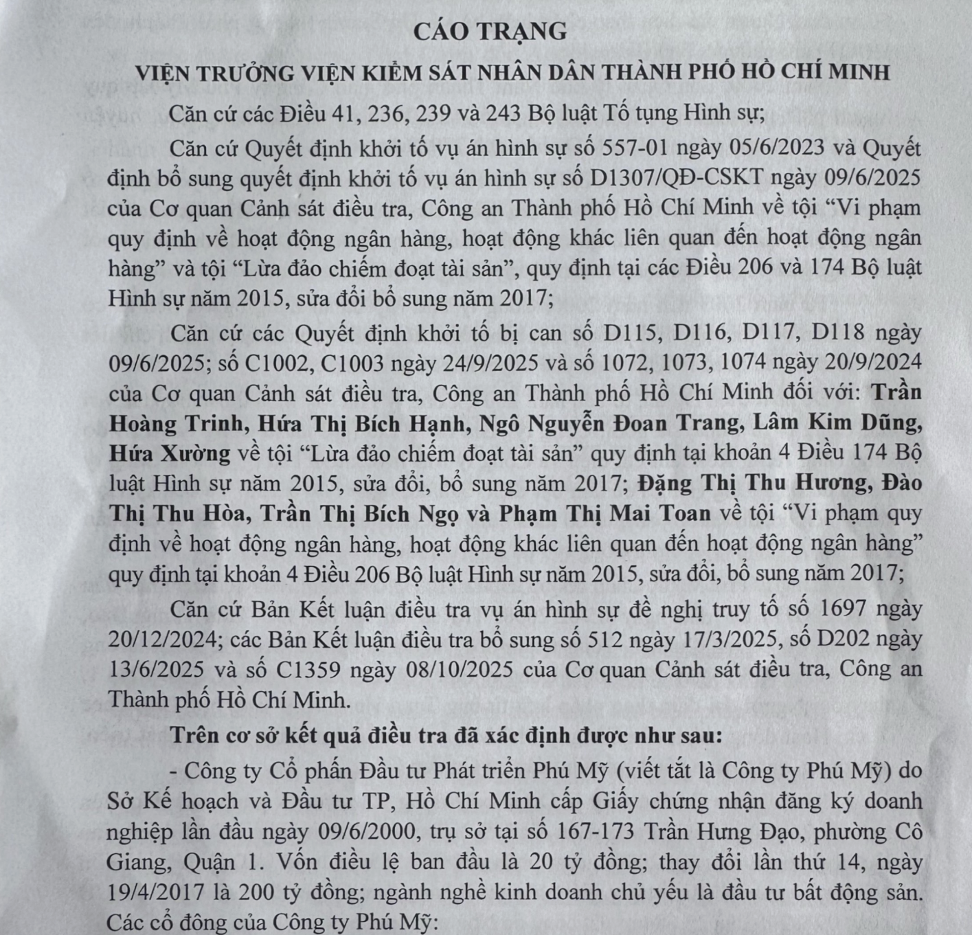 Ly kỳ chuyện nhiều người họ Hứa ở TPHCM lừa một chi nhánh ngân hàng- Ảnh 1.