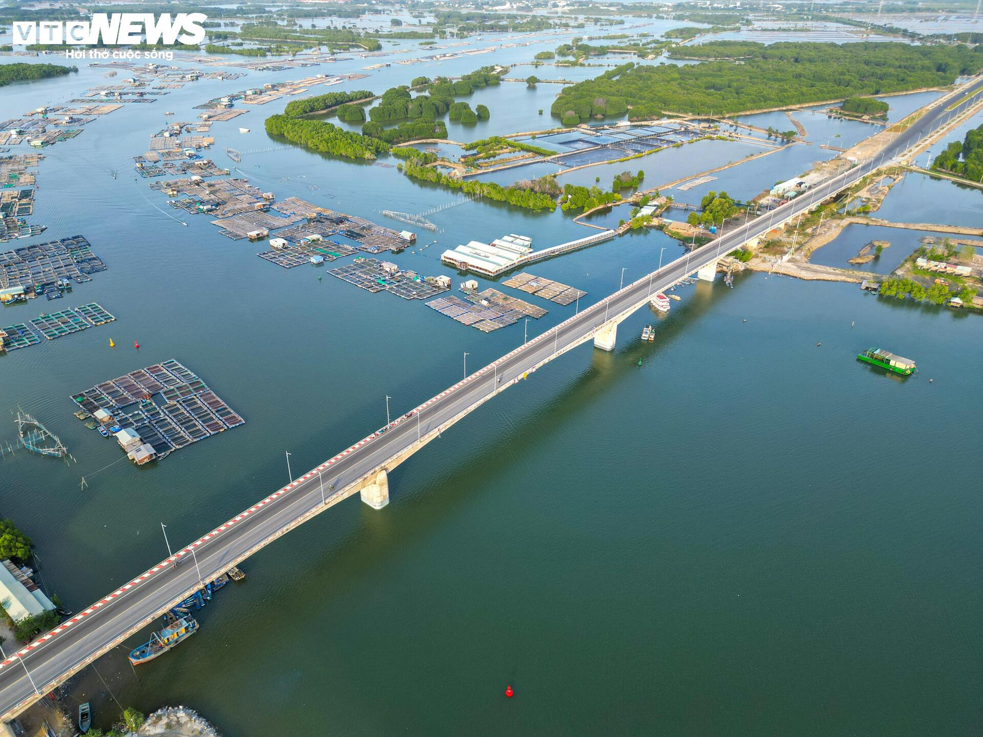 Toàn cảnh hòn đảo rộng gần 1.400 ha được đề xuất làm khu đô thị ở TP.HCM- Ảnh 1.